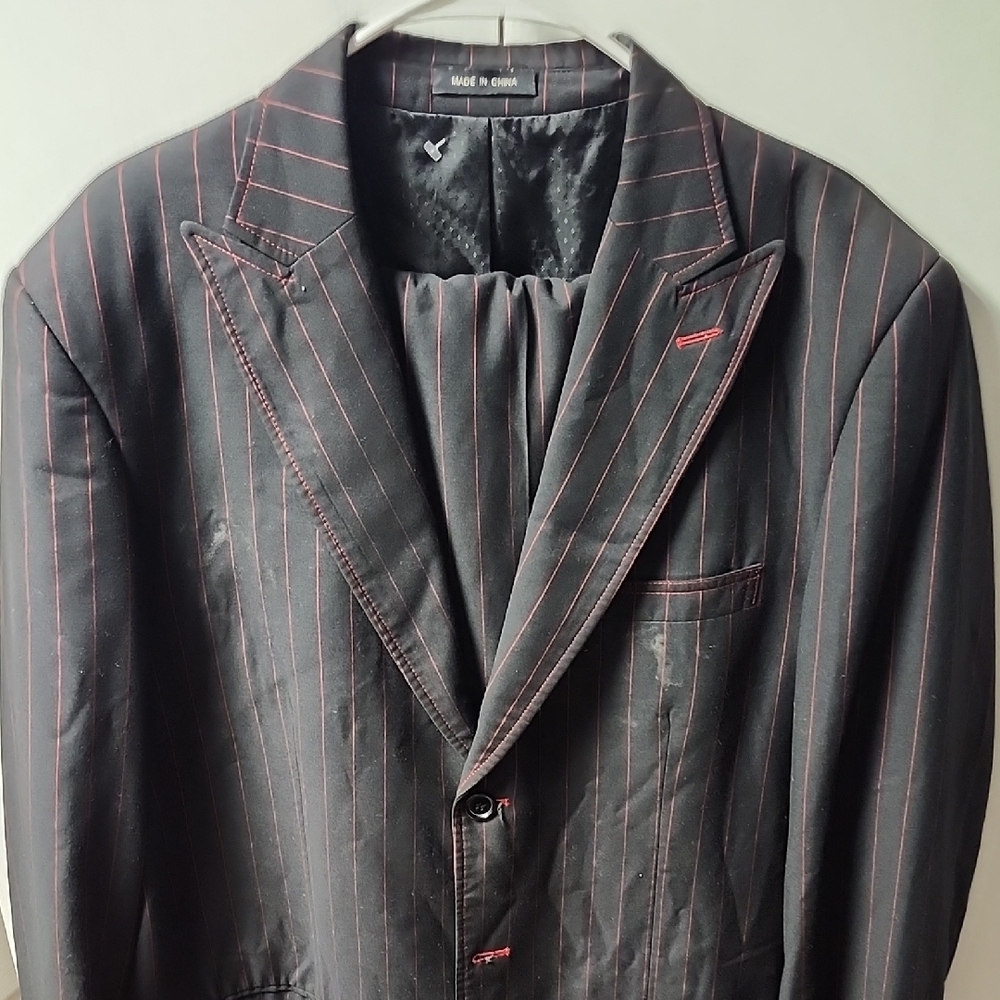 Milano Charcoal Suit with Red Stripes